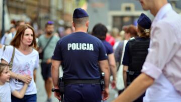 Poszukiwane są świadkowie kradzieży złotego naszyjnika o wartości 1000 zł w Sopocie