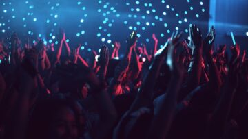 Stara gwardia wciąż na topie: Sopot Festival 2025 zaskakuje młodych artystów
