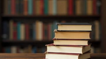 Listopad w literaturze: Kryminały dominują, a Małgorzata Oliwia Sobczak zachwyca!