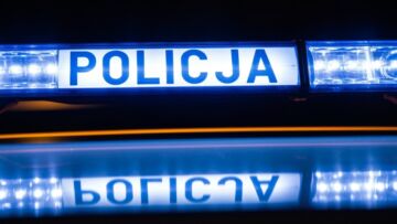Mikołajki w Sopocie: Policja nagradza odpowiedzialnych kierowców za bezpieczną jazdę