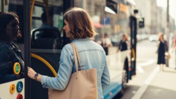 Gdynia zaprasza na setne urodziny: bezpłatna komunikacja 10 lutego 2026 r.