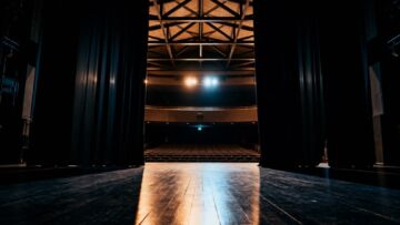 Sierpniowe wydarzenia w Teatrze Atelier im. Agnieszki Osieckiej w Sopocie