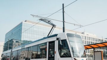 Gdynia w nowej odsłonie: nowoczesne trolejbusy na Molo Południowym